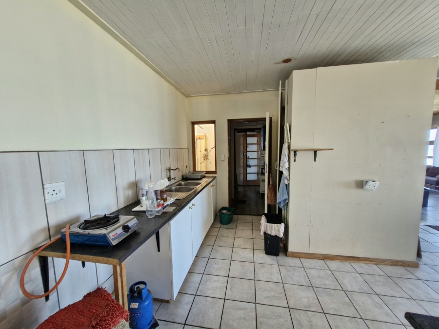 13 Bedroom Property for Sale in Jongensfontein Western Cape